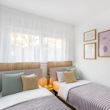 Sea Side Punta Prima By Valonia