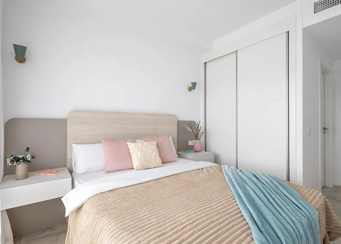 Daire Sea Side Punta Prima *