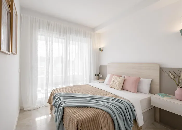 Sea Side Punta Prima Daire